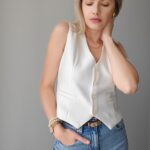 Biela vesta Capsule