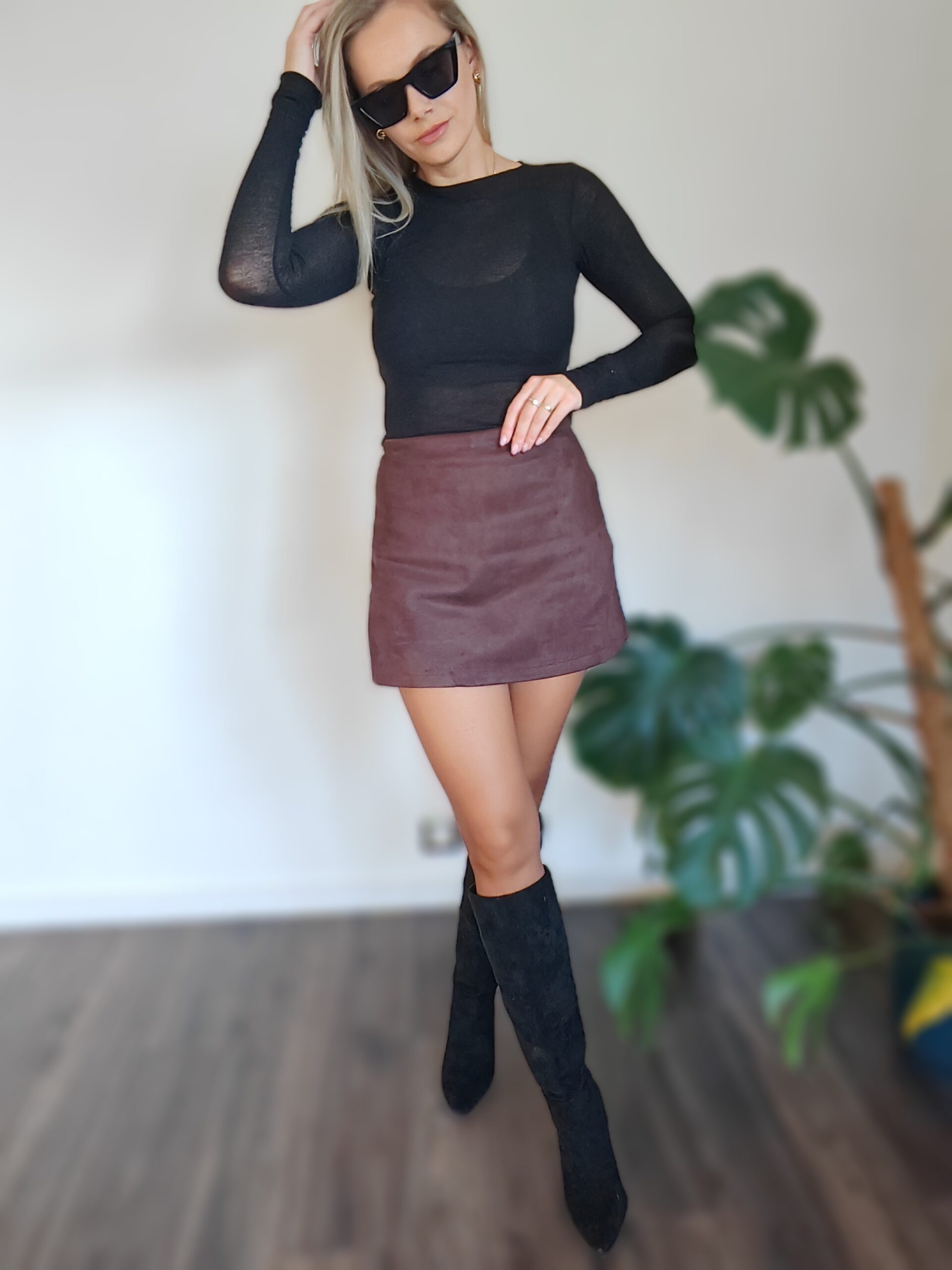 semišový skort čokoládovo honed